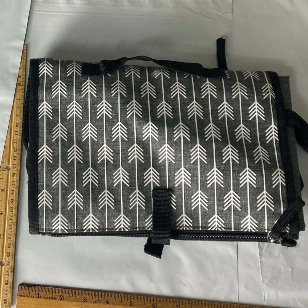 Baby‎ Diaper Changing Pad Clutch Portable Travel Foldable Arrows Pattern